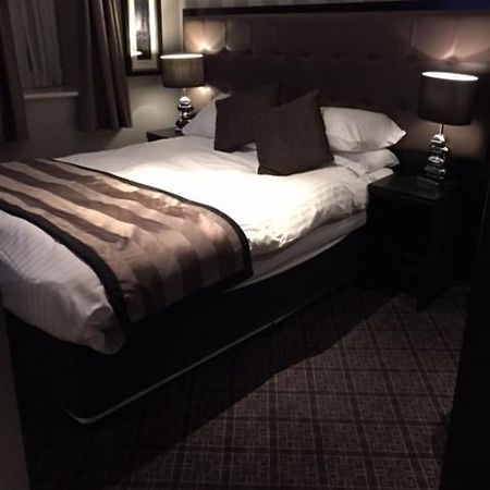 The Angel Hotel Wetherspoon Whitby Bagian luar foto
