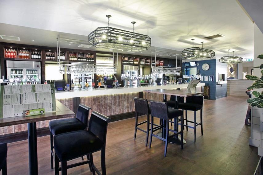 The Angel Hotel Wetherspoon Whitby Bagian luar foto