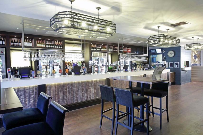 The Angel Hotel Wetherspoon Whitby Bagian luar foto