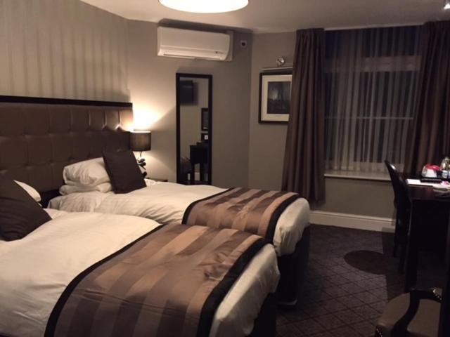 The Angel Hotel Wetherspoon Whitby Bagian luar foto